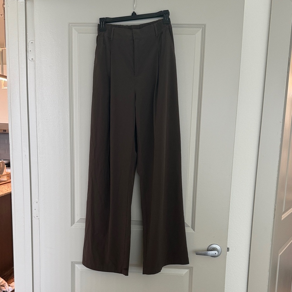 AloElegant Brown Women's Pants